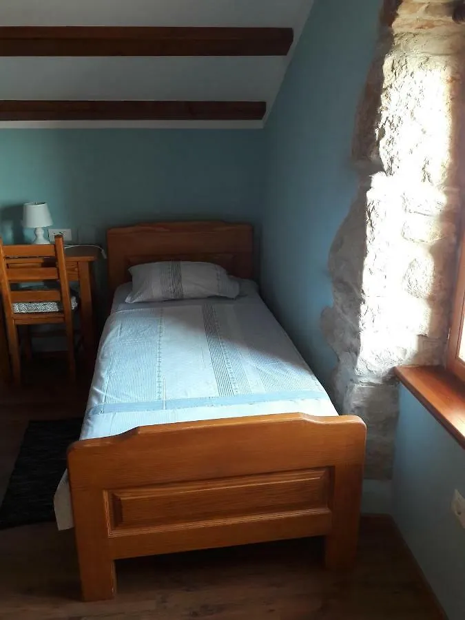 Car Free Island Unije Gasparini Apartments Homestay